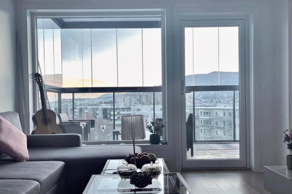 New Magnificent View Apartment Near The Centre Tromsø Eksteriør bilde